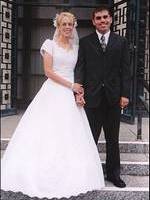 Click here for images of this wedding